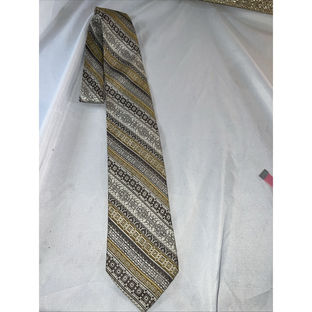 True Vintage 1970s Brocade Tie Gold gray Geometric Thick‎ Aristo-Craft 4x56"435
